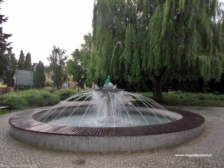 Fontanna Jasia I Małgosi W Ciechocinku Fontanna w Ciechocinku - zdjęcie 105/467 - Ciechocinek