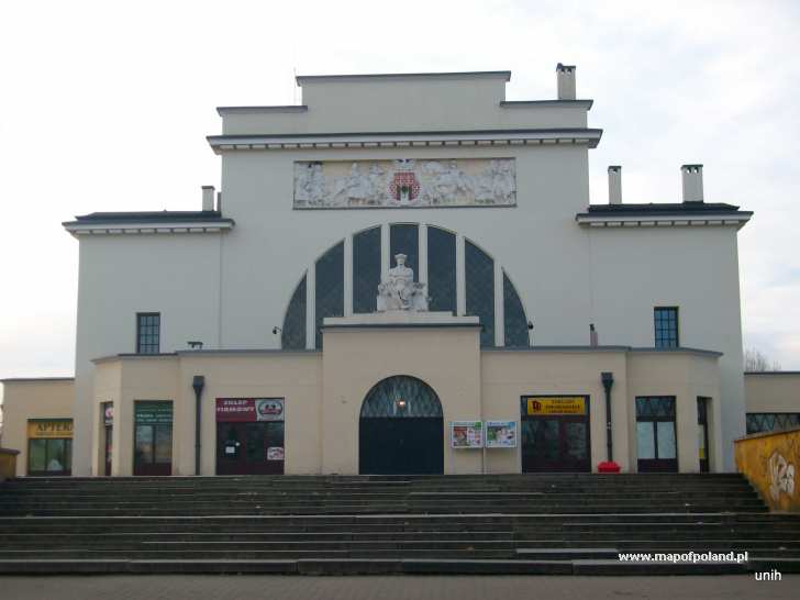 Hala Targowa w Piotrkowie Trybunalskim - zdjęcie 65/417